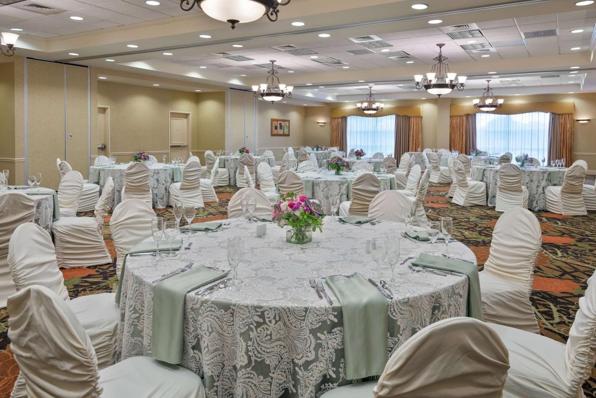 Hilton Garden Inn Buffalo Airport Cheektowaga Exterior foto